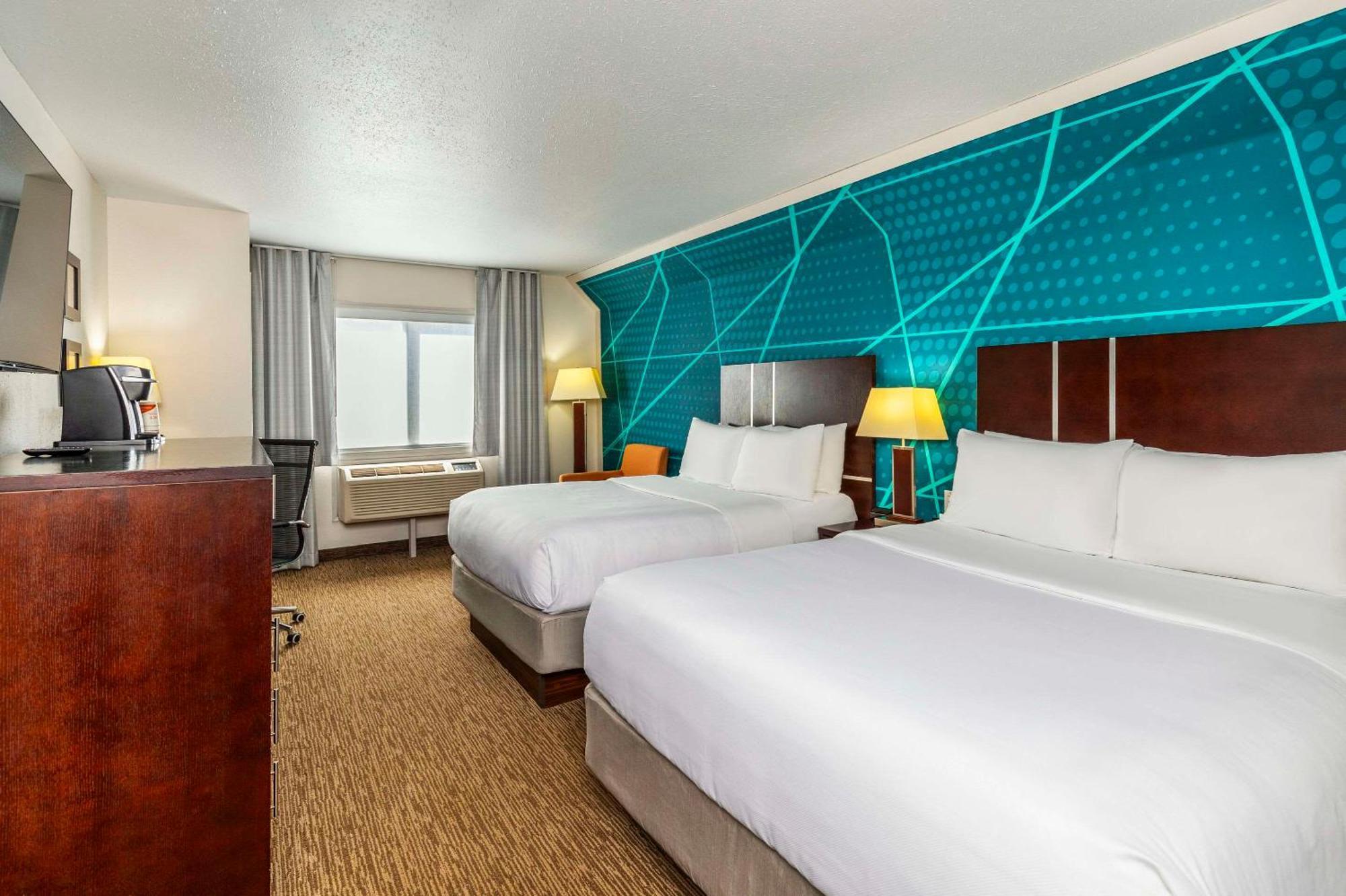 Comfort Inn & Suites Yorkton Extérieur photo